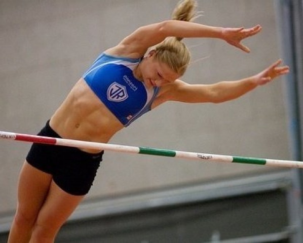 Annie Thorisdottir during her Pole Vaulitng days