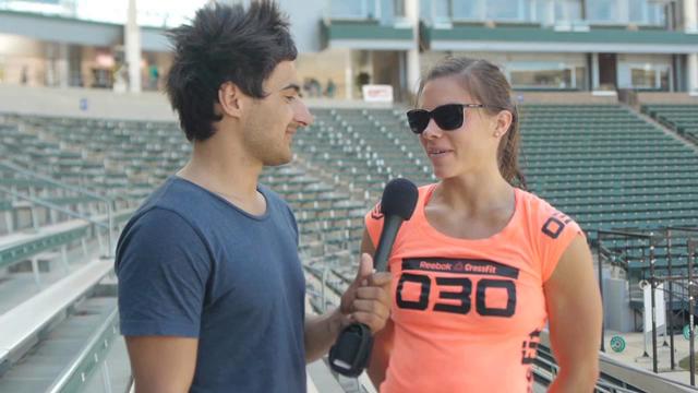 Julie Foucher Registers for 2013 CrossFit Open