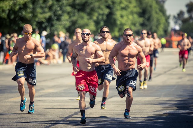 tips to running faster and farther crossfit training for a marathon